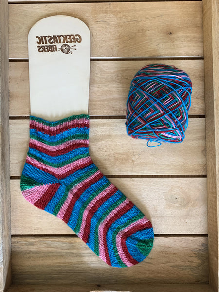Self-Striping yarn